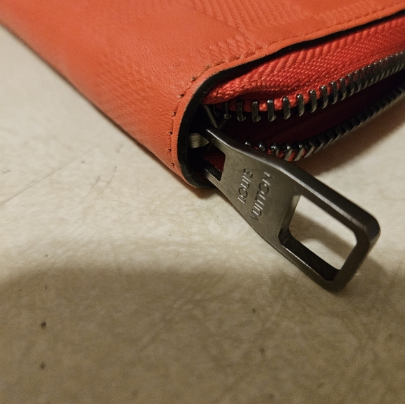 NWOT Authentic Louis Vuitton wallet - Picture 4 of 8